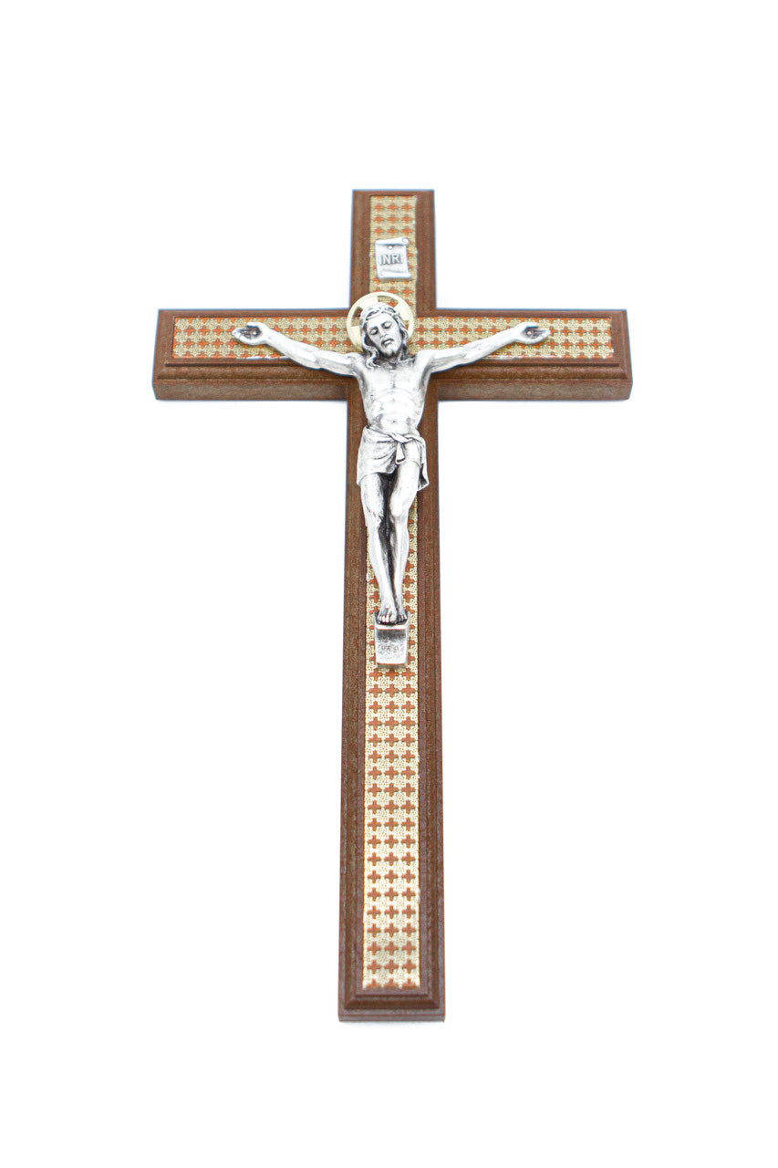 Wandkreuz mit Metallkorpus