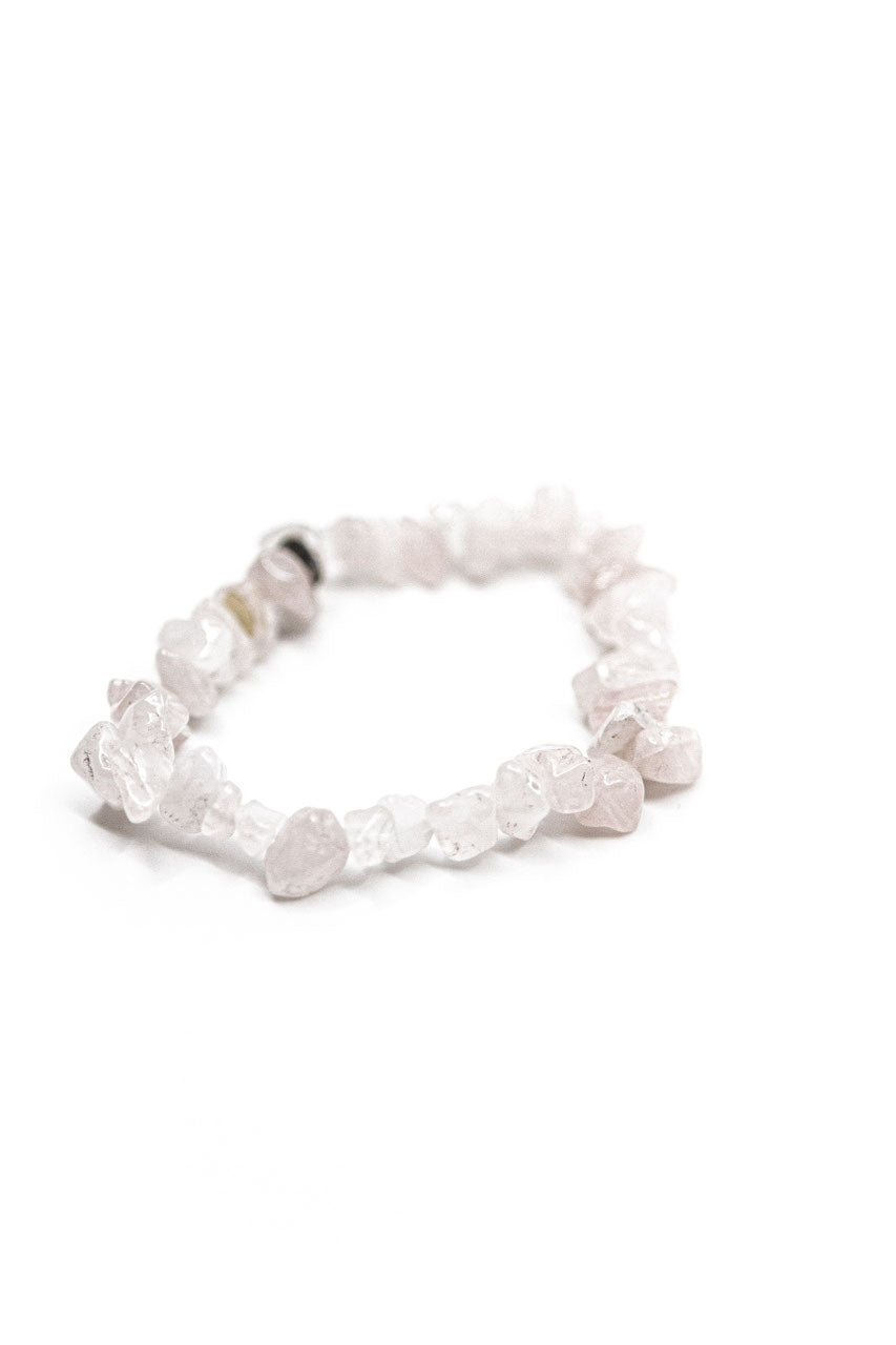 Splitterarmband "Rosenquarz" – Detailansicht